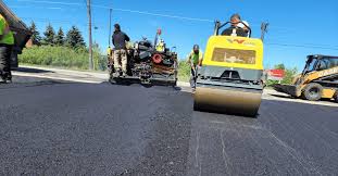 Best Recycled Asphalt Driveway Installation  in Garrett, IN